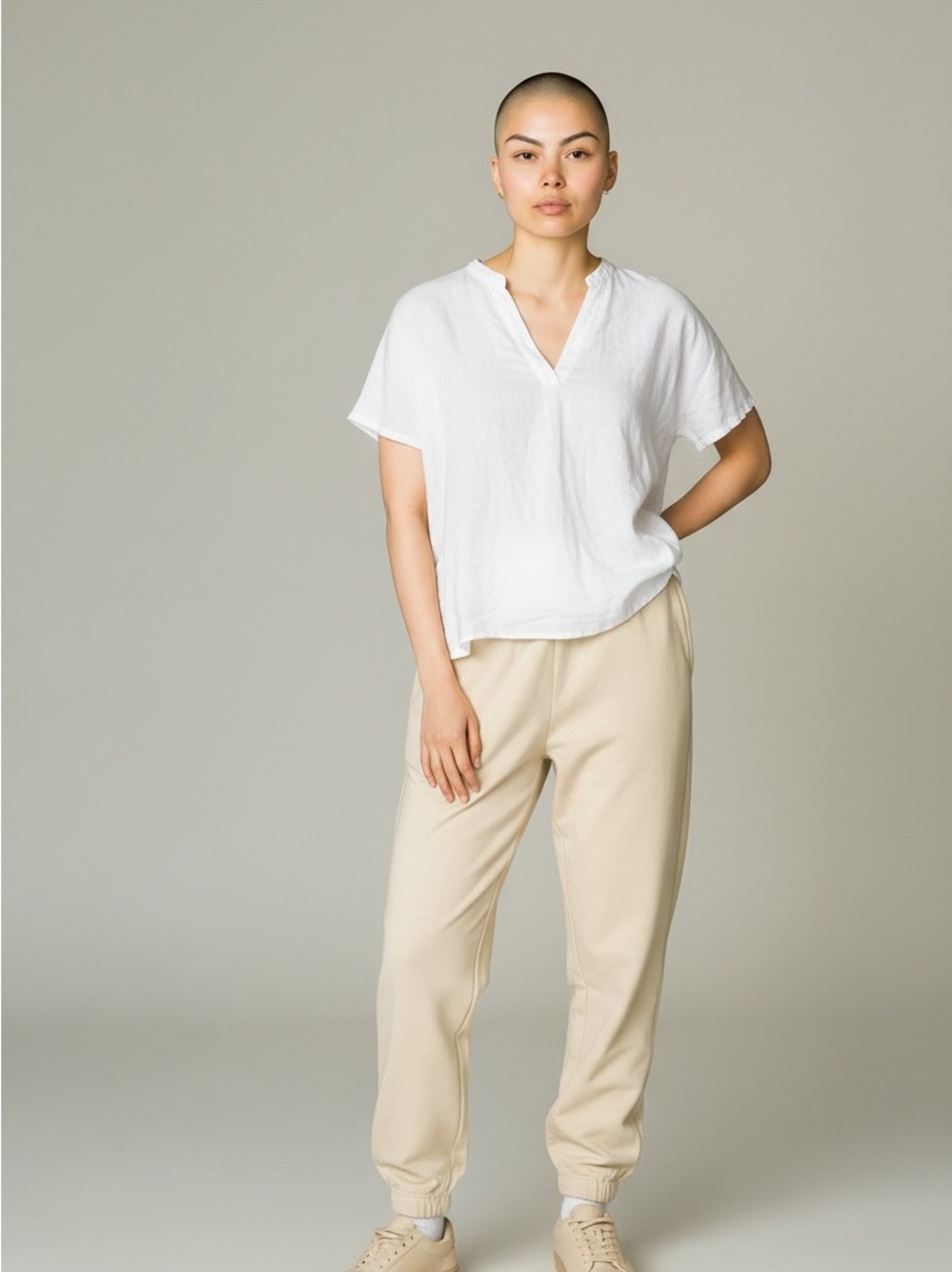 Women's Nine West Jeans White Pullover V-Neck Short Sleeved Shirt Size Large